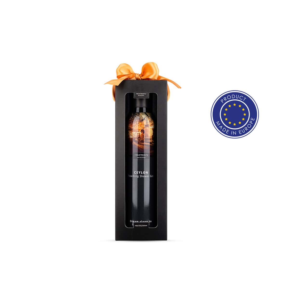 Butelka z etykietą w eleganckim opakowaniu z kokardą, idealny gadżet reklamowy z europejskim logo produkcji.