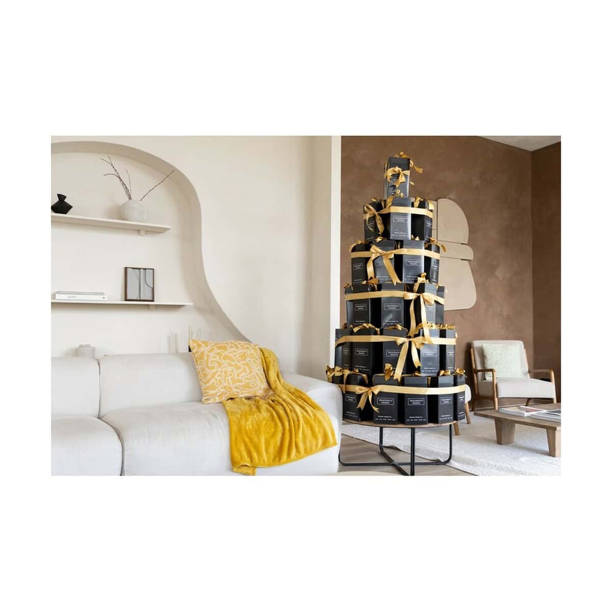 Akcesoria do łazienki z logo – zestaw kosmetyków medium treatments VTR04-11_AMT03 Gadżety i ozdoby na Boże Narodzenie, eleganckie opakowania prezentowe, akcesoria do świątecznych dekoracji.