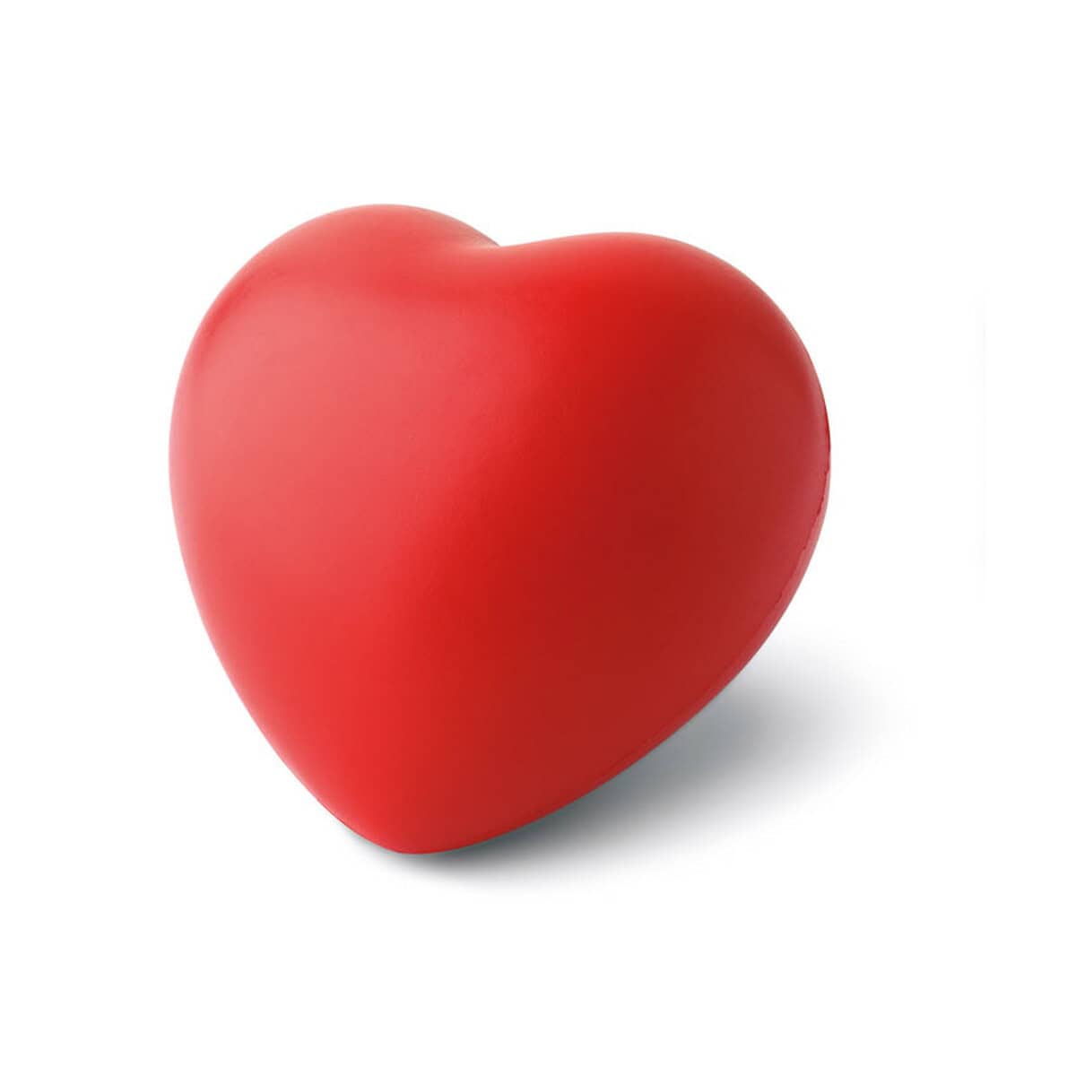 Serce z czerwonego gąbczastego materiału, dekoracja lub gadżet na prezent.