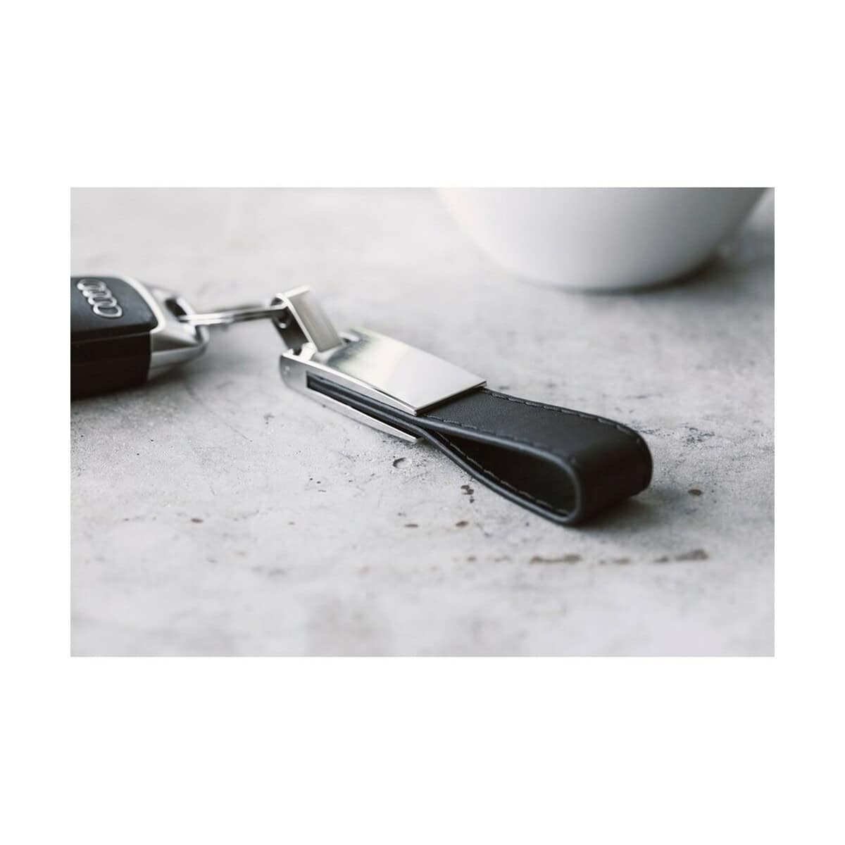 Breloki otwieracze z logo – brelok do kluczy z zawieszką V0636_A 1. Personalizowany brelok do kluczy z nadrukiem, idealny gadżet promocyjny.