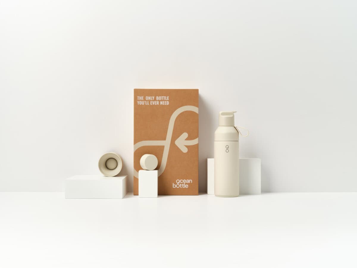 Butelki z logo – ocean bottle zestaw upominkowy 3 w 1 o pojemności 500 ml 11318506_e1 Butelka ocean, ekologiczna butelka na wodę, akcesoria do napojów, gadżet na prezent, przyjazne środowisku.