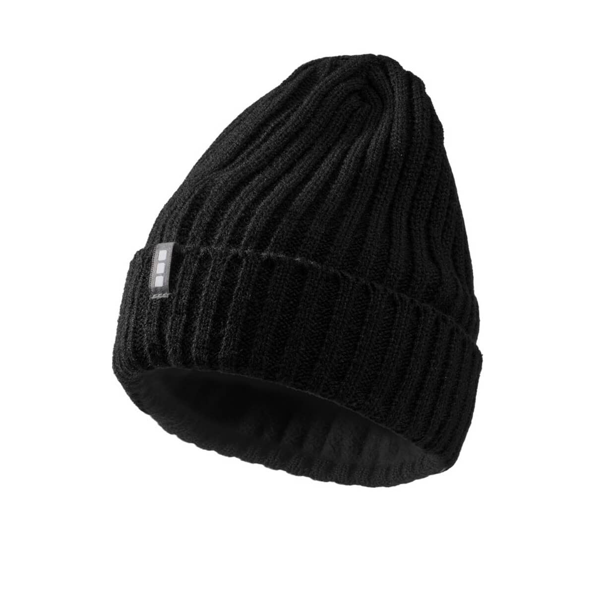 Czarne czapki zimowe z nadrukiem logo, idealne na chłodne dni, modne gadżety zimowe.