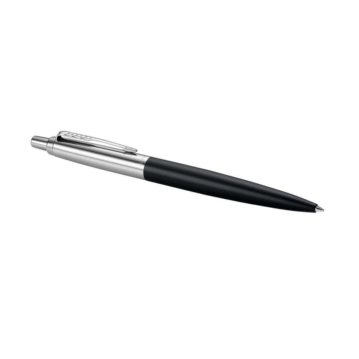 Długopisy metalowe z logo – długopis parker jotter xl VA813-03_AAA04 Metalowy długopis z czarnym gumowym uchwytem i klipem, elegancki gadżet biurowy.