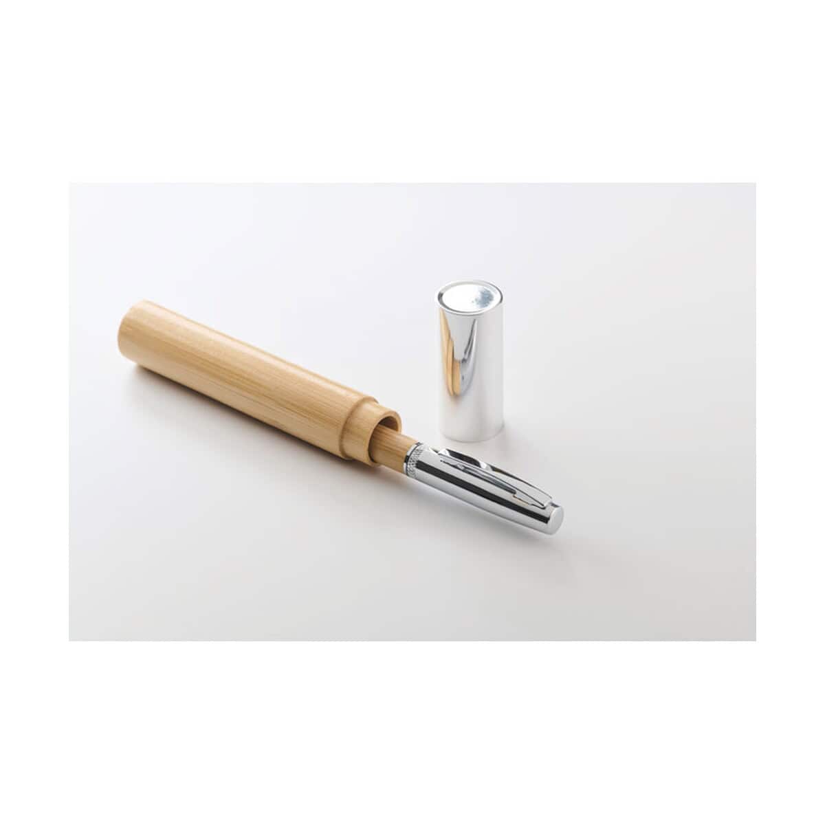 Długopisy metalowe z logo – metalowy wykręcany długopis w t siden mo2511-40-open Zestaw do personalizacji długopisów z drewnianym uchwytem i metalowym końcówką.