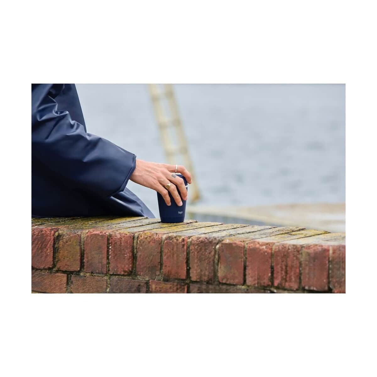 Kubki termiczne z logo – kubek termiczny 235 ml topl VTO02-04_RBTGS8NA__M_400 Personalizowany kubek na prezent, idealny gadżet reklamowy i upominek z logo firmy.