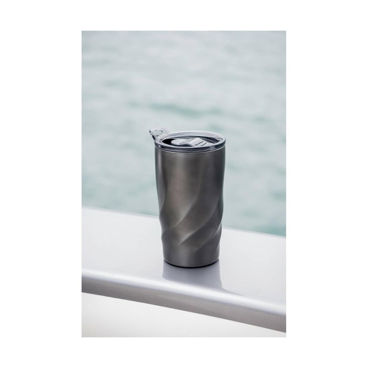 Kubki termiczne z logo – kubek termiczny 400 ml brandcharger vortex calix VA540-15_ATM03 Metalowa termos do napojów z pokrywką, elegancki design.