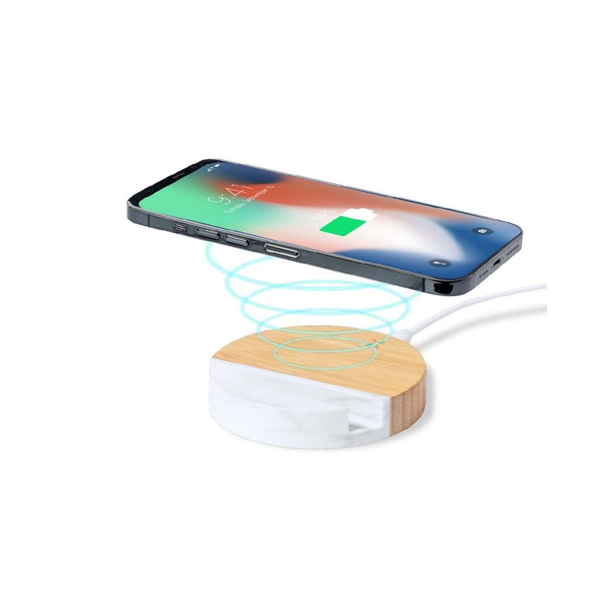 Ładowarki z logo – bambusowa ładowarka bezprzewodowa 15w, stojak na telefon V1135-00_AAA02 Stylowa ładowarka indukcyjna do telefonów, wygodna i nowoczesna, idealny gadżet na prezent.