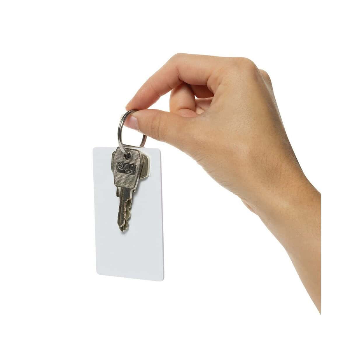 Lokalizatory kluczy z logo – bezprzewodowy wykrywacz kluczy, lokalizator findit P301.5803__B_7 Klucze na breloku z personalizowaną zawieszką reklamową gadżety promocyjne.