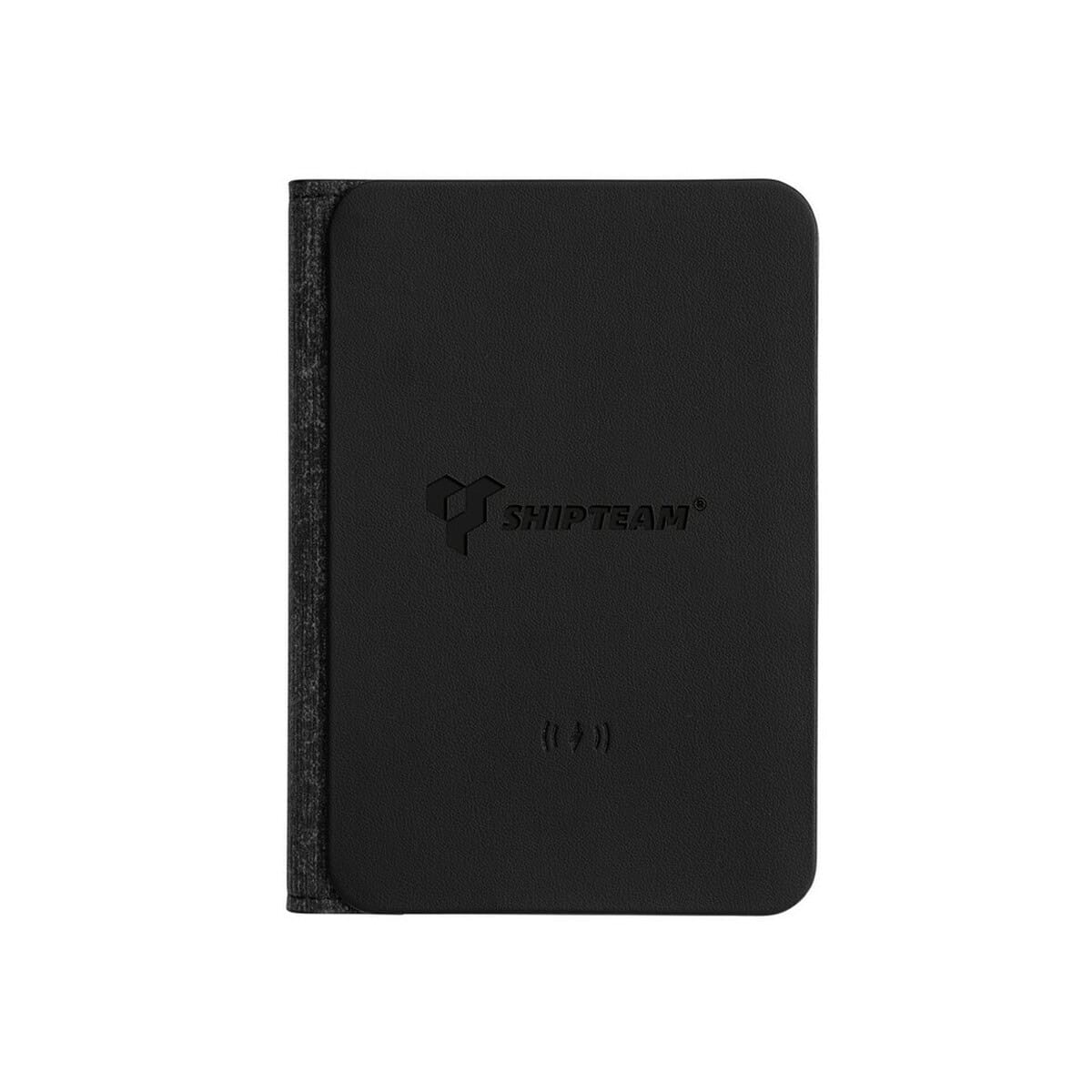 Lokalizatory kluczy z logo – etui na paszport, bezprzewodowy wykrywacz, lokalizator trackmate P301.5601__D 1. Etui na telefon z logo Shipteam, czarny, eleganckie gadżety promocyjne.