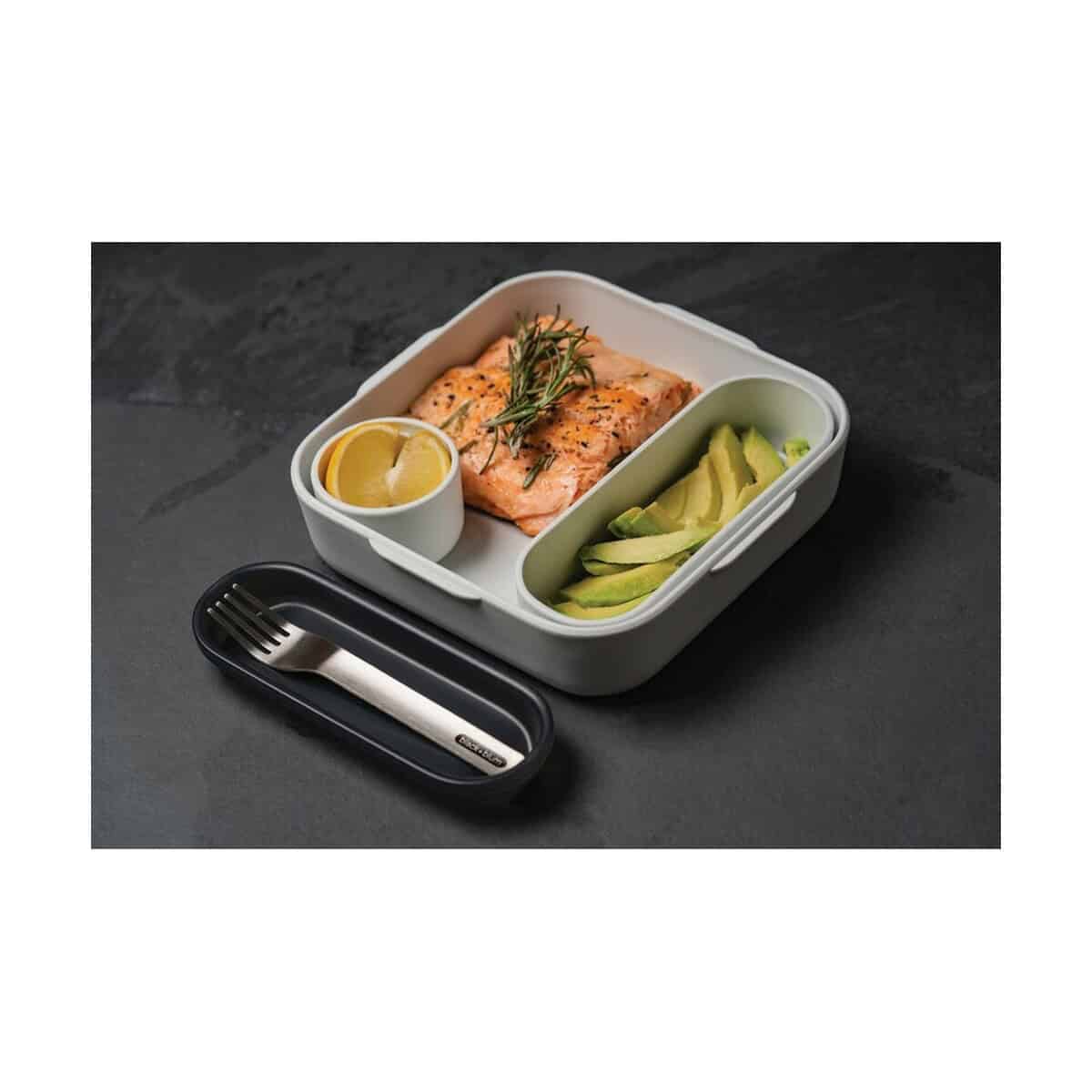 Lunchboxy z logo – lunchbox, pudełko śniadaniowe black+blum P439.0233__M_404 1. pudełko na lunch z hermetycznymi podziałkami i sztućcami.