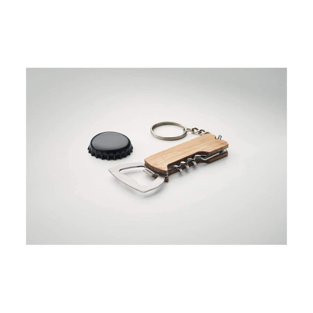 Narzędzia wielofunkcyjne z logo – bambusowe narzędzie 3 w 1 allin1 mo2212-40-detail Metalowy brelok z korkiem od piwa i multitool z drewnianym uchwytem.