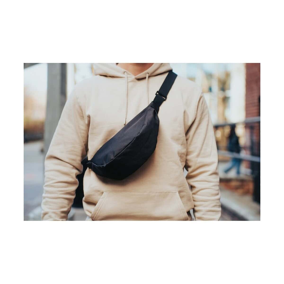 Nerki z logo – saszetka crescent aware™ rpet P763.2001__M_401 1. Torba na telefon na ramię, modny dodatek, gadżety reklamowe i personalizowane.