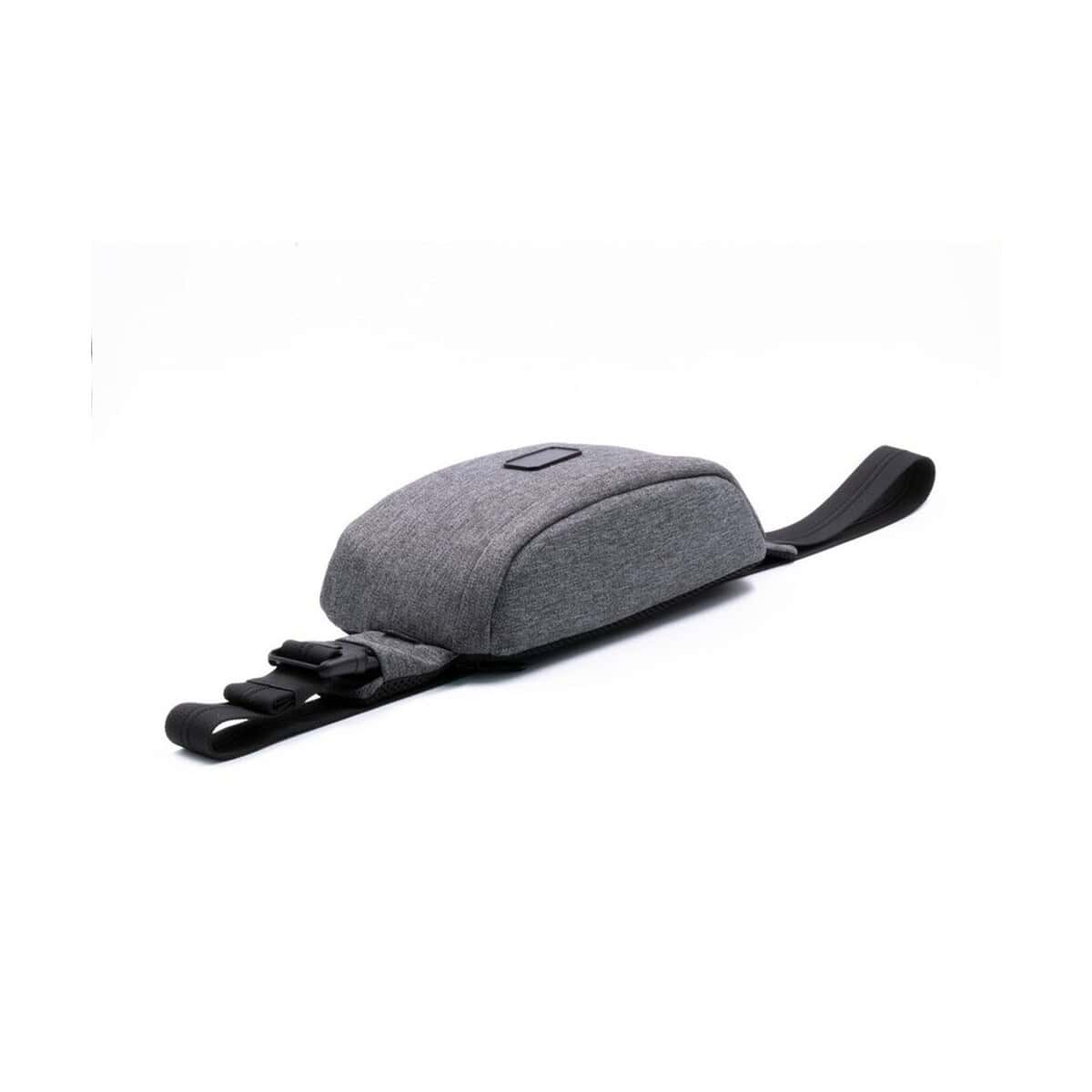 Nerki z logo – saszetka zapinana w pasie brandcharger crosspack VA537-19_AAA02 Czarna i szara saszetka na pas z regulacją, idealna na telefon, klucze lub drobiazgi na co dzień.