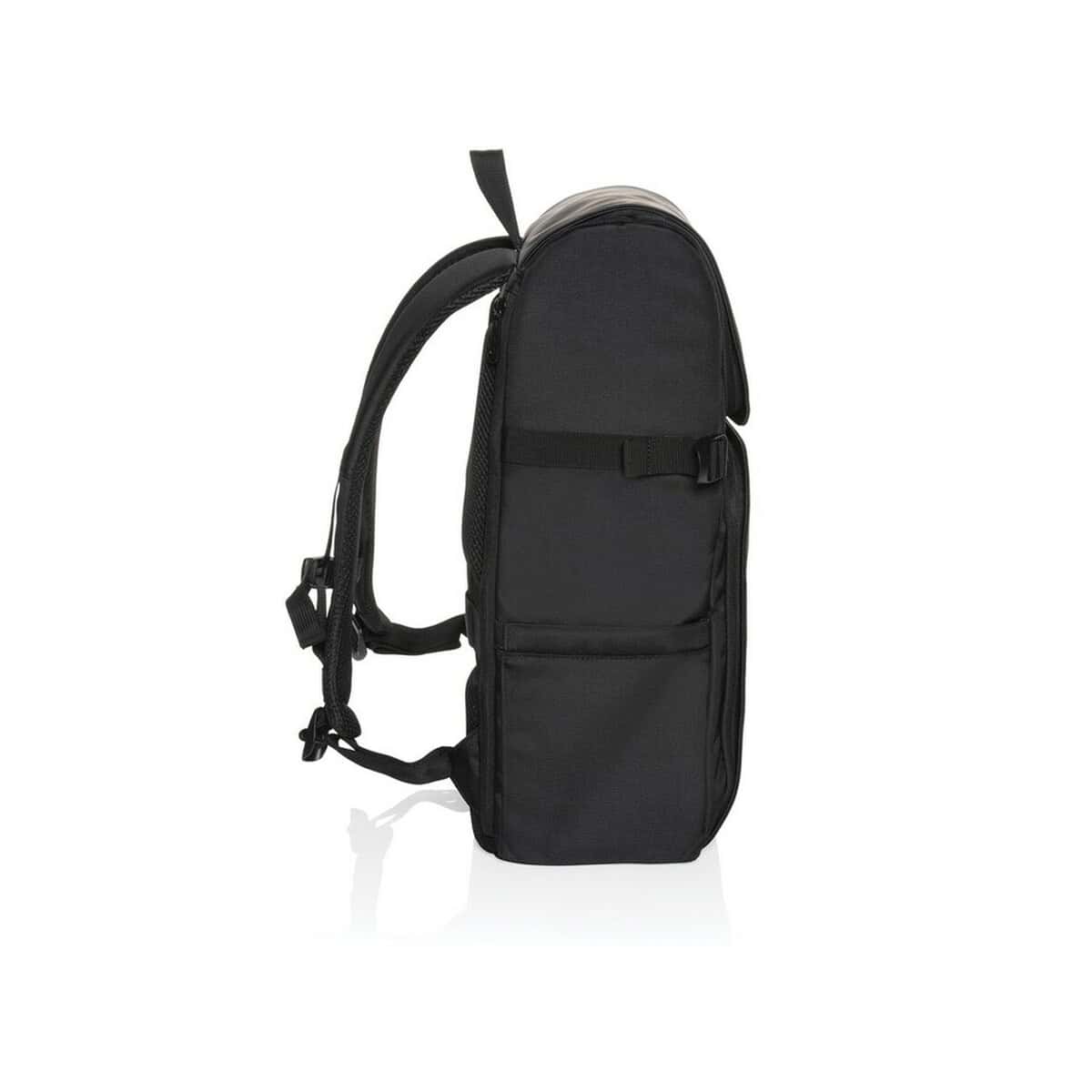 Plecaki z logo – plecak pascal aware™ rpet P763.221__B_3 Czarny plecak z kieszeniami i regulowanymi pasami szkolny i turystyczny.