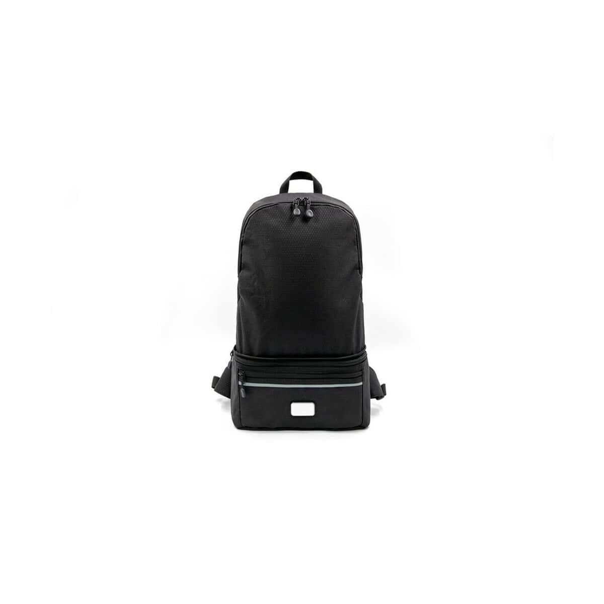 Plecaki z logo – plecak składany brandcharger combo VA530-03_AAB04 Black backpack with multiple compartments and zippers.