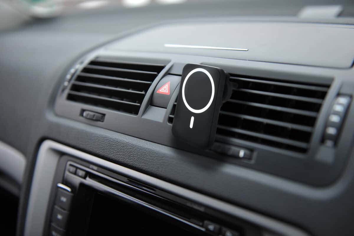 Samochodowe uchwyty do telefonu z logo – chargeway samochody uchwyt na telefon AP864063-10__DG2 Uchwyt na telefon do samochodu na kratkę wentylacyjną.