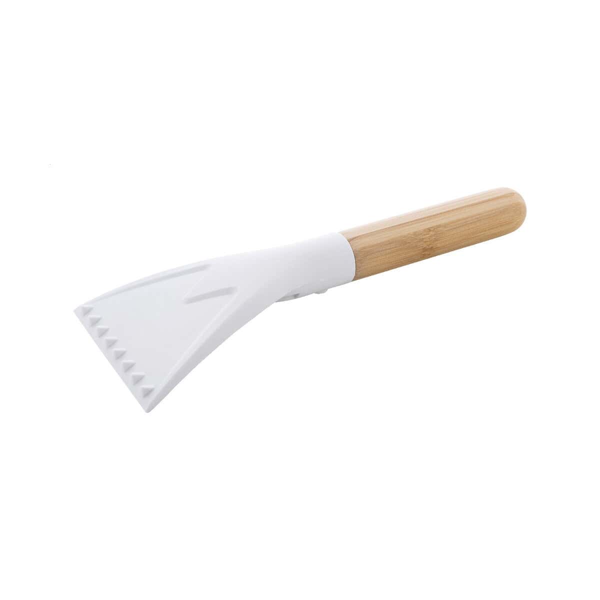 Skrobaczki z logo – rambek skrobaczka do szyb rabs AP800198-01__B Narzędzie do pizzy z drewnianym uchwytem i białą plastikową końcówką.
