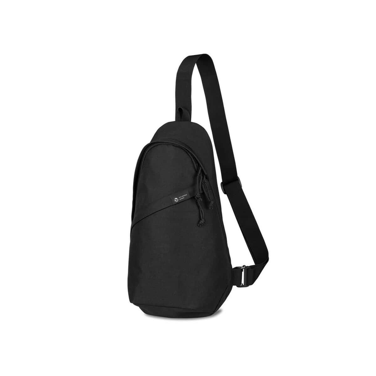 Torby na ramię z logo – plecak, torba na ramię renew aware™ rpet VR002-03_100805-001__B_1 Stylowa czarna torebka na ramię, wykonana z wytrzymałego materiału, idealna na co dzień.