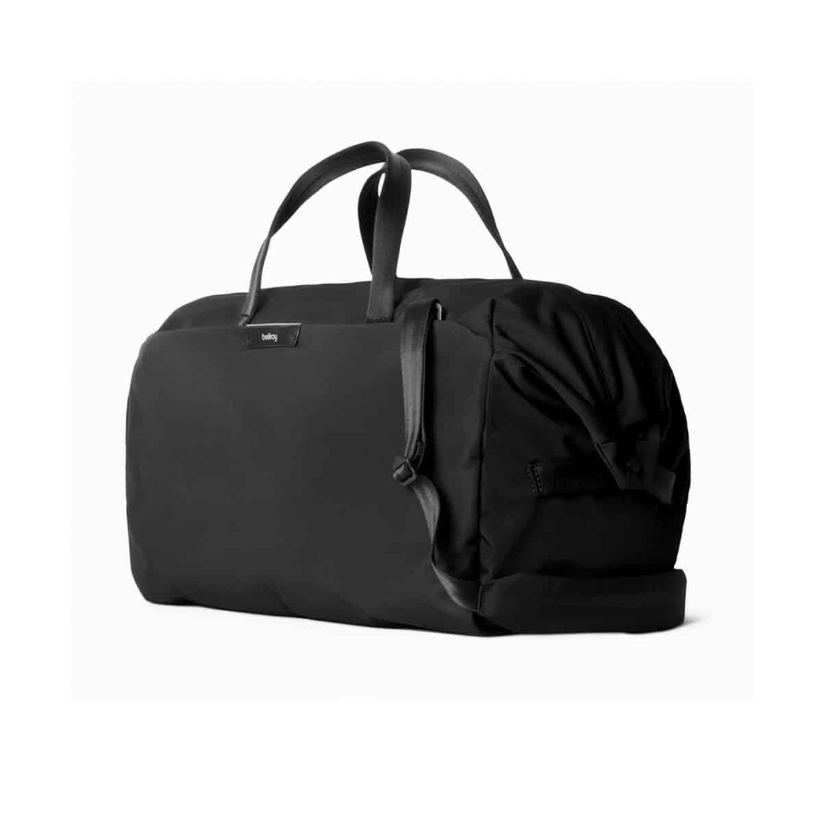 Torby sportowe z logo – torba sportowa, podróżna bellroy P763.3401__B_1 Czarna torba na siłownię, sportowa, z proffilem, z uchwytami, do przenoszenia, gadżety reklamowe, akcesoria sportowe, upominki firmowe.