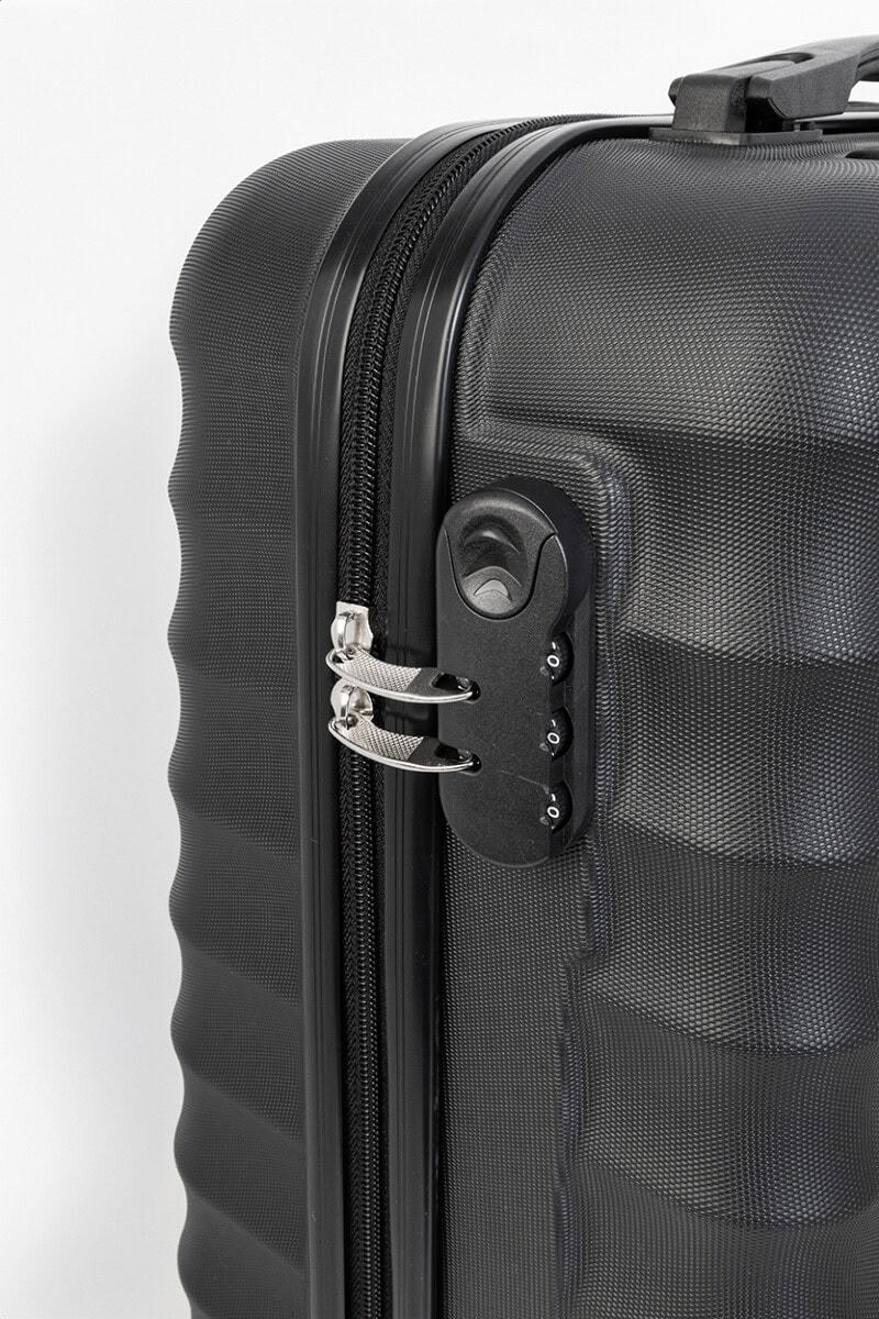 Walizki z logo – airmile walizka podręczna rpet AP808207-10__CU1 Luksusowy czarny walizka z kłódką na zamek, idealna na podróże i bagaż podręczny.