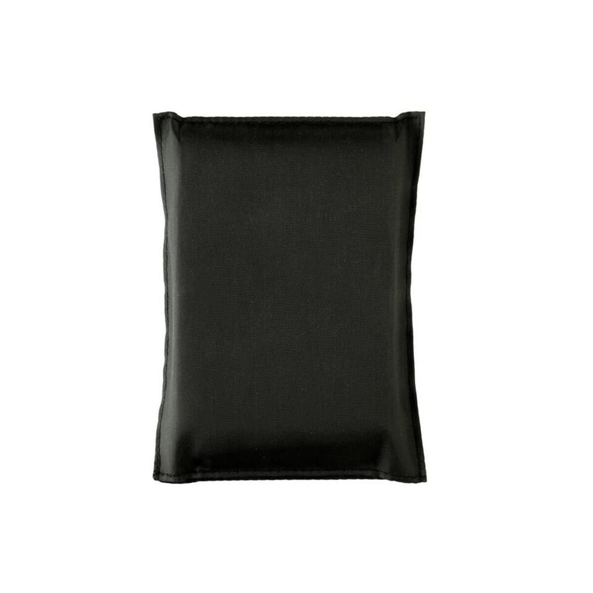 Mały czarny brelok reklamowy z nadrukiem logo Brelok reklamowy w kolorze czarnym, idealny do personalizacji i promocji firmy.