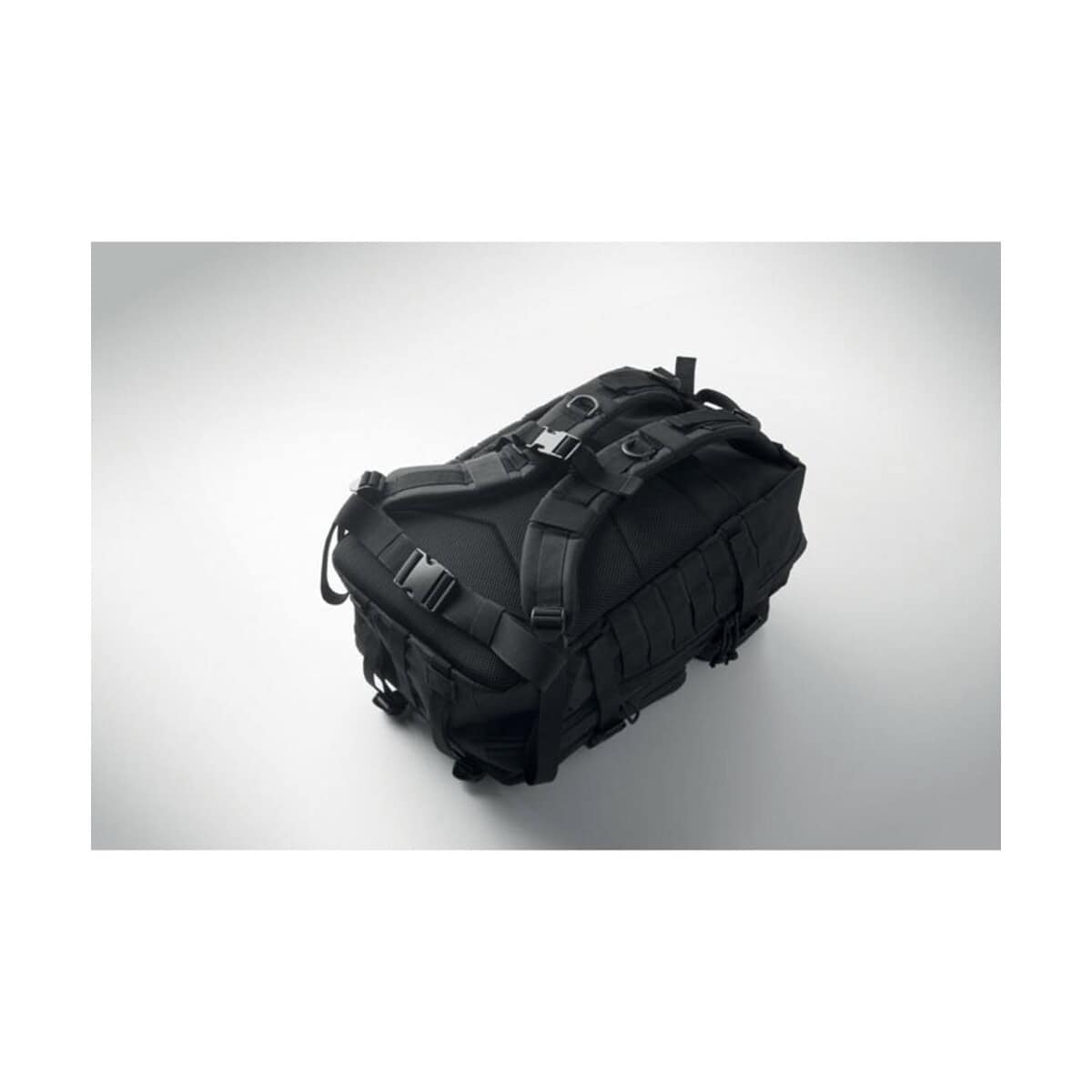 Torba na sprzęt outdoorowy i taktyczny Torba na sprzęt outdoorowy i taktyczny, czarna, wytrzymała, z licznymi kieszeniami i paskami na akce.