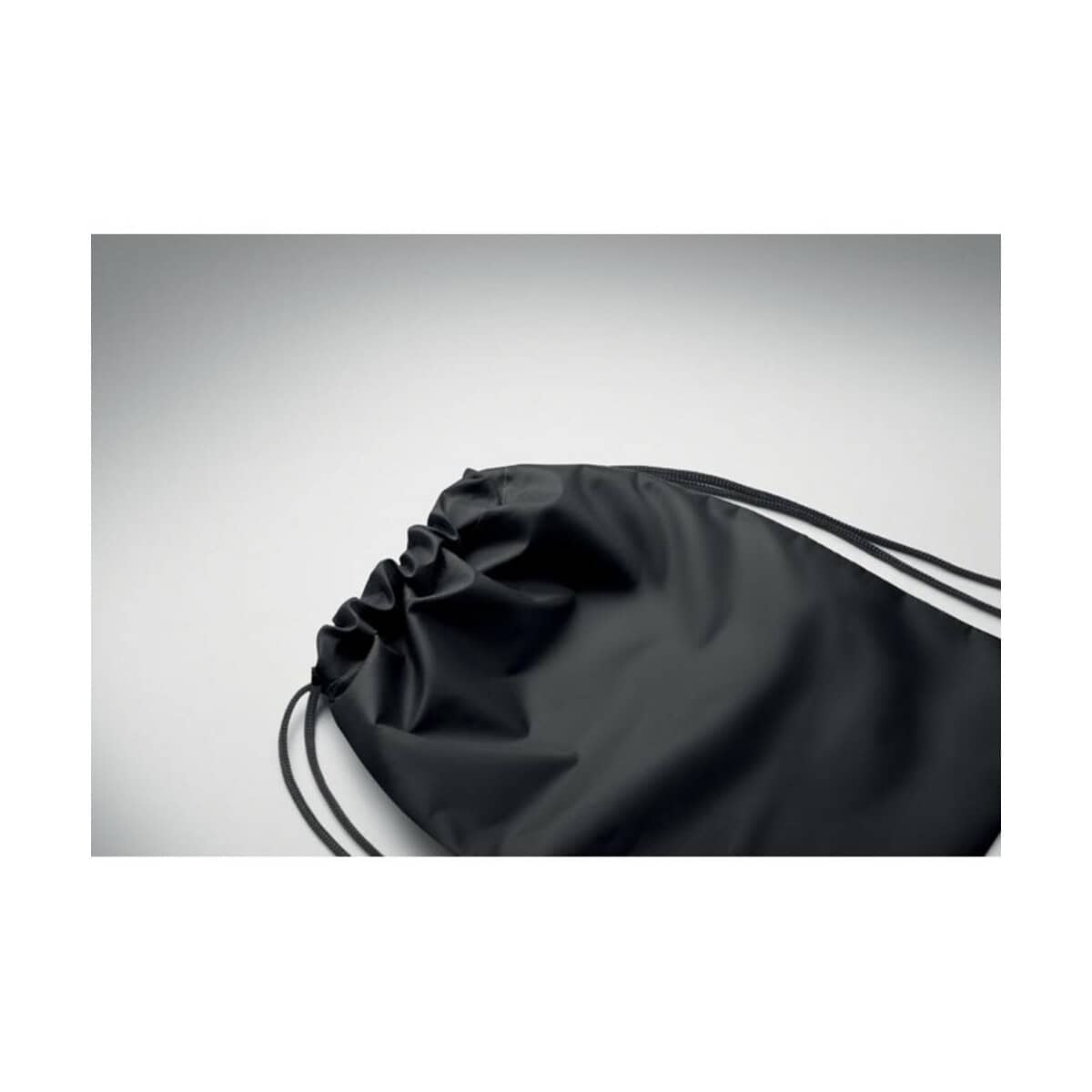 Torba sportowa z zamkiem i sznurkami Torba sportowa z zamkiem i sznurkami na siłownię.