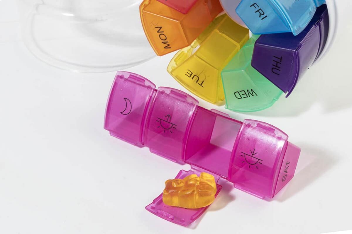 Pojemniki na tabletki z logo – everypill zestaw pojemników na tabletki AP800256__CU2 Everypill zestaw pojemników na tabletki AP800256__CU2