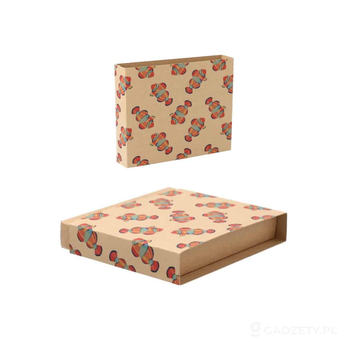 AP713357-wariant-watermark CreaSleeve Kraft 279 personalizowany rękaw z papieru kraft – zdjęcia produktu
