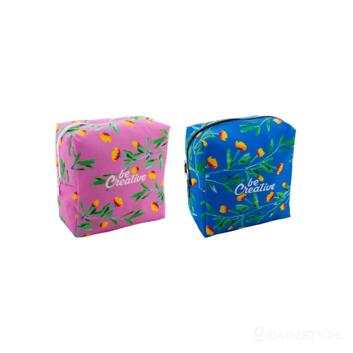 AP716593-kolorow-watermark CreaBeauty Square L personalizowana kosmetyczka – dostępne kolory