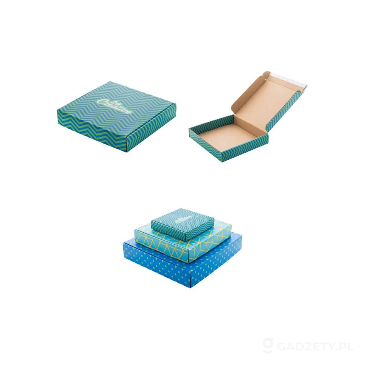 AP716975-wariant-watermark CreaBox Post Slim S niski karton pocztowy – zdjęcia produktu