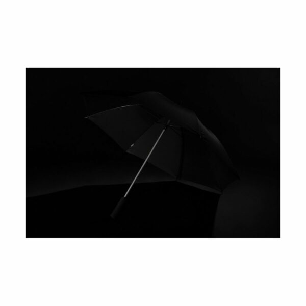 Parasol manualny 25" Swiss Peak AWARE™ RPET - black
